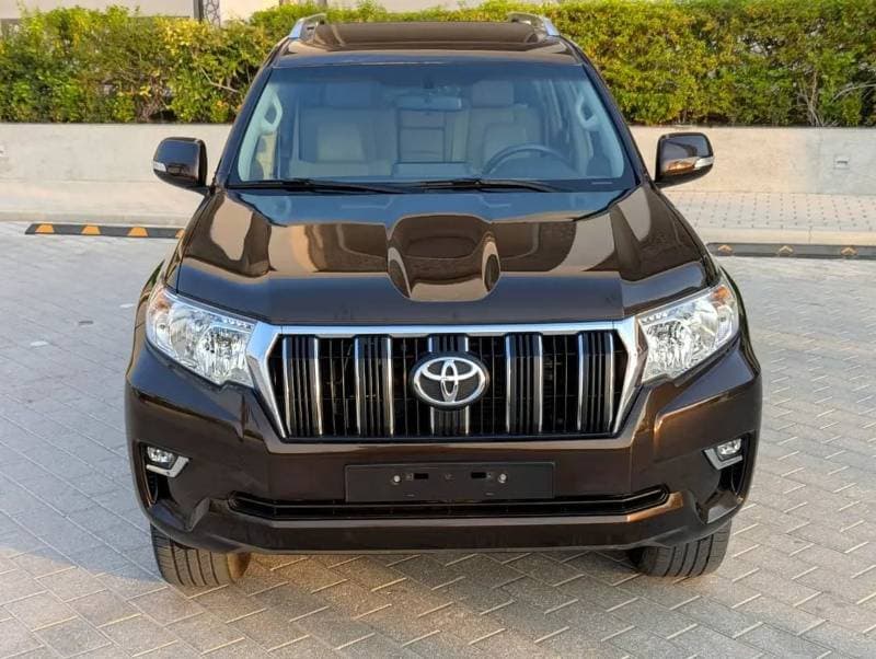 2022 Toyota Prado VXR thumbnail 3