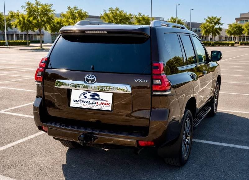2022 Toyota Prado VXR thumbnail 2