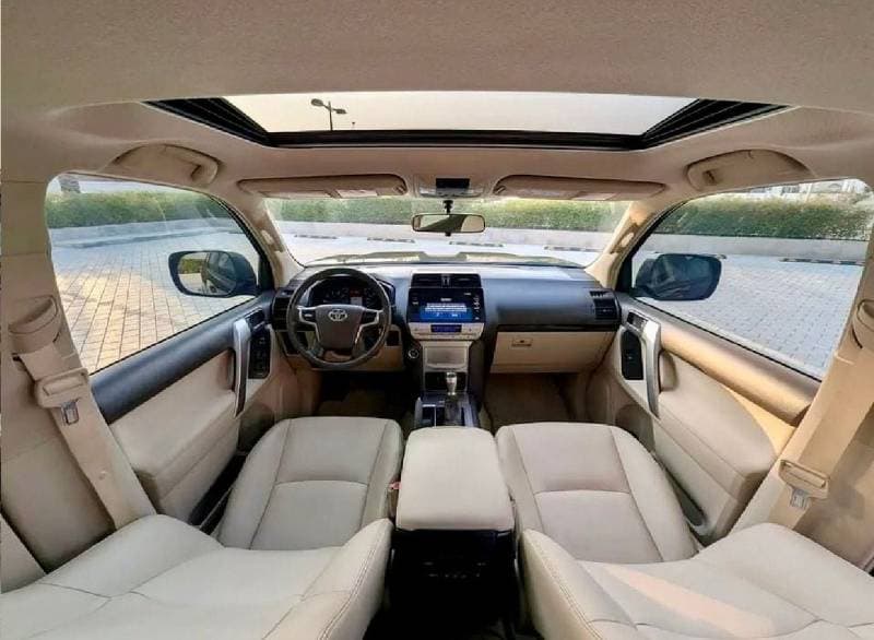 2022 Toyota Prado VXR thumbnail 8