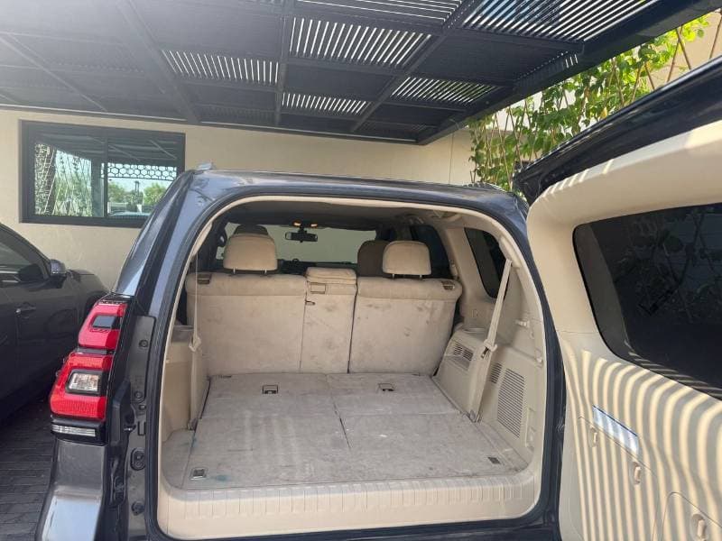 2019 Toyota Prado GXR thumbnail 5