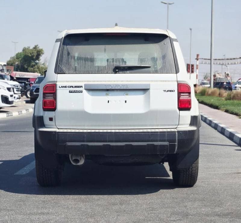 2026 Toyota Prado VXR thumbnail 4