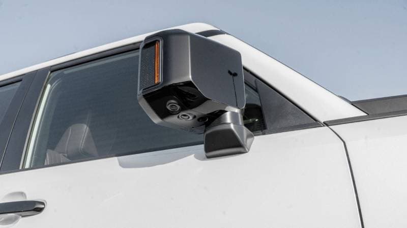 2026 Toyota Prado thumbnail 7