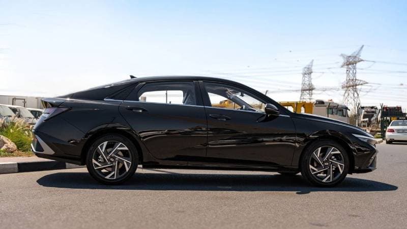 2026 Hyundai Elantra GLX ELITE thumbnail 3
