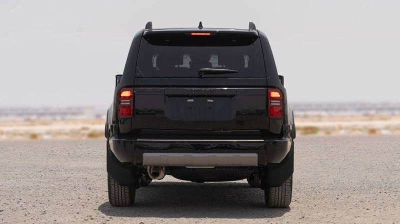 2025 Toyota Prado VXR thumbnail 4