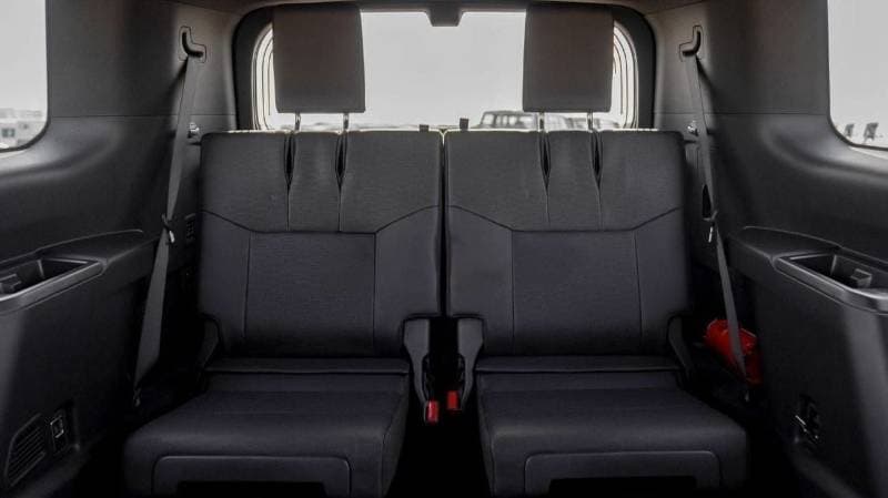 2025 Toyota Prado ADVENTURE thumbnail 4