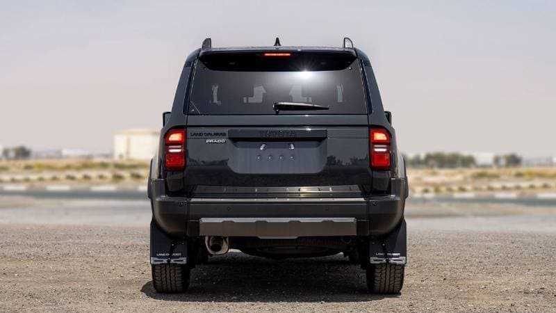 2025 Toyota Prado ADVENTURE thumbnail 6