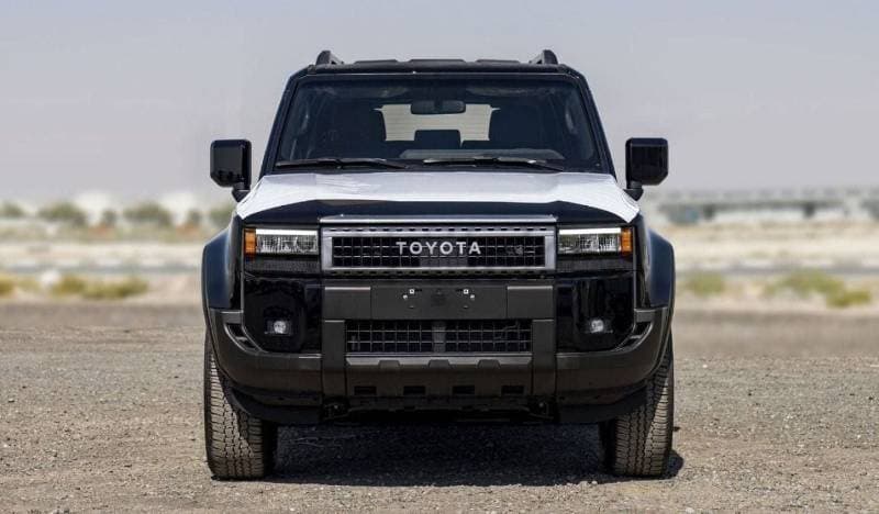 2025 Toyota Prado GXR thumbnail 3