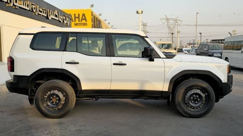 2025 Toyota Prado GXR thumbnail 5