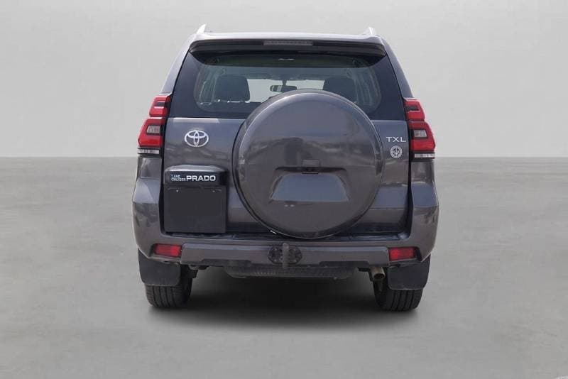 2022 Toyota Prado TX L thumbnail 3