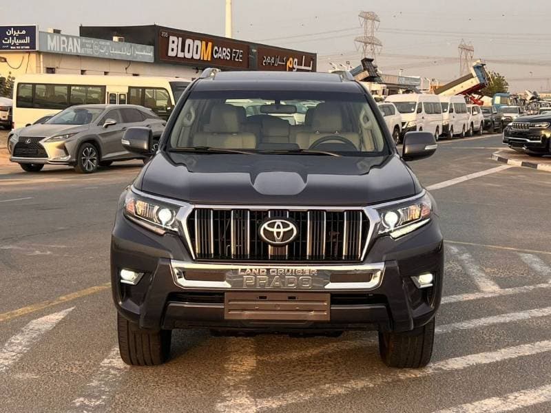 2022 Toyota Prado TX L thumbnail 2