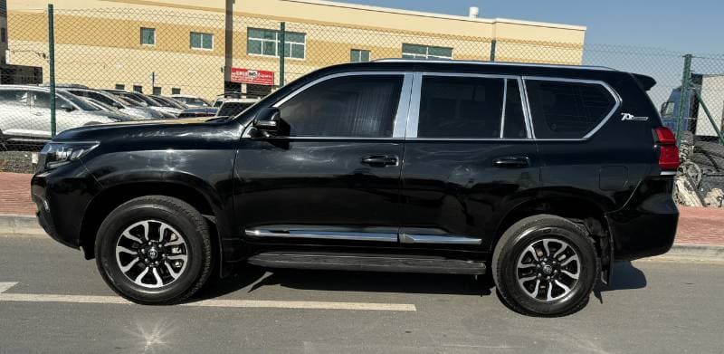 2016 Toyota Prado TX L thumbnail 4