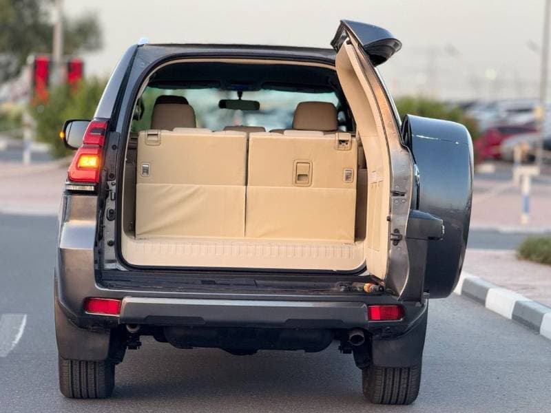 2019 Toyota Prado VXR thumbnail 5