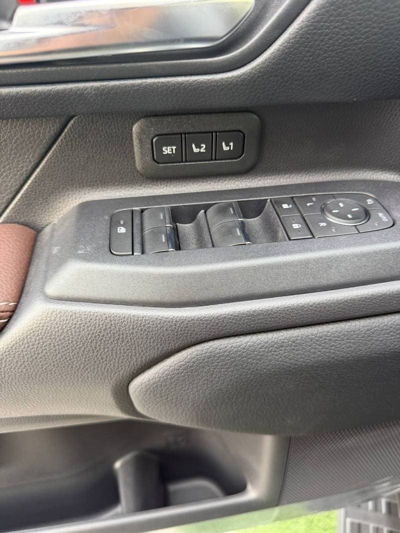2026 Toyota Prado ADVENTURE thumbnail 8