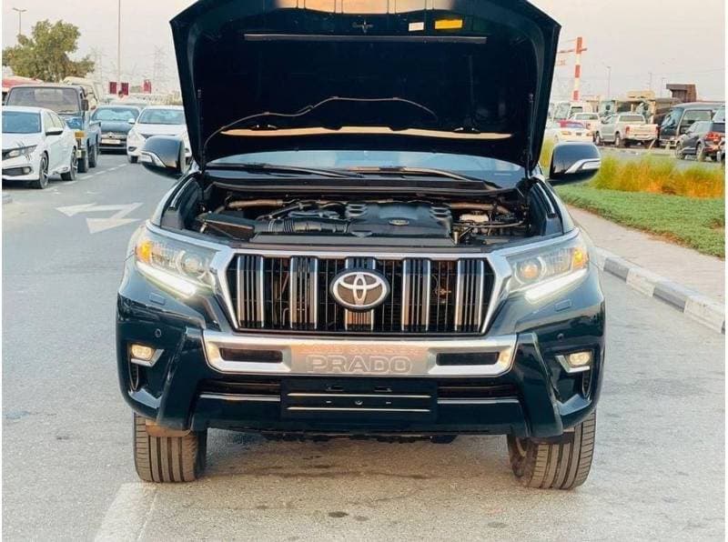 2018 Toyota Prado VXR thumbnail 8