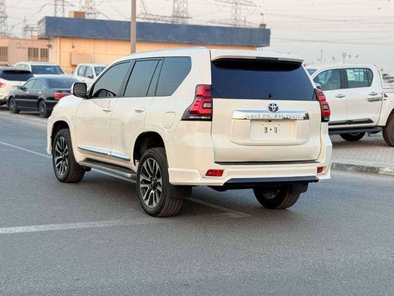2019 Toyota Prado TXL1 thumbnail 7