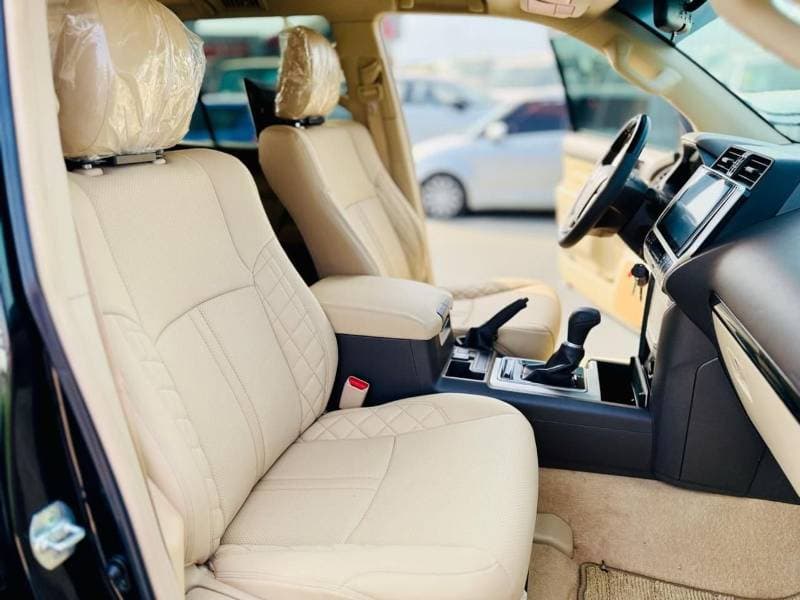 2023 Toyota Prado TX L thumbnail 8