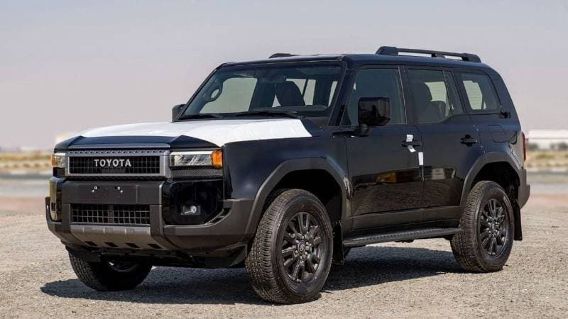 2025 Toyota Prado TXR thumbnail 3