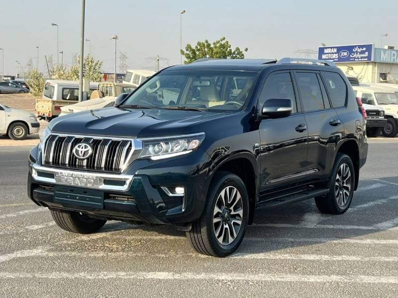 2022 Toyota Prado TX L thumbnail 3