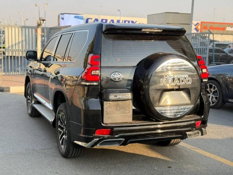 2015 Toyota Prado VXR thumbnail 4