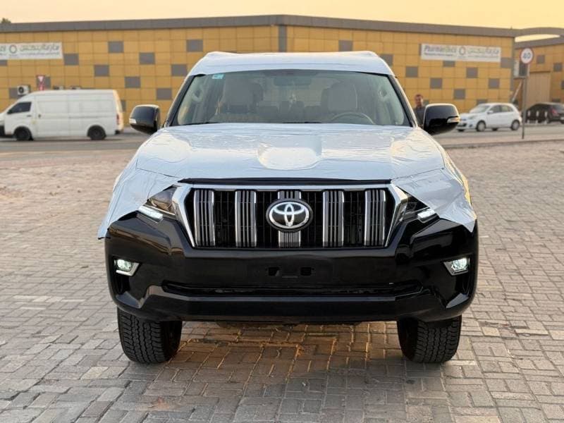 2017 Toyota Prado TXL thumbnail 5
