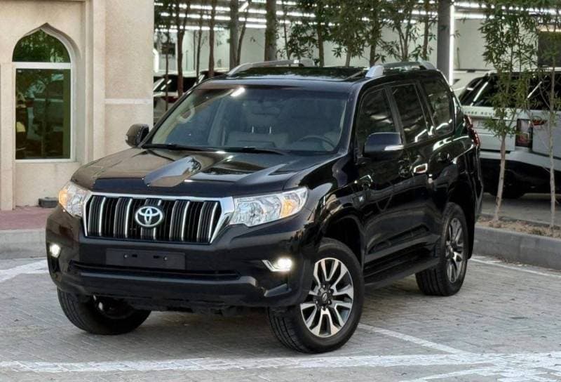 2022 Toyota Prado TX L thumbnail 3