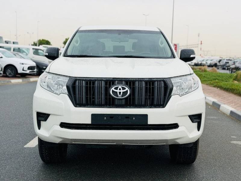 2023 Toyota Prado TX L thumbnail 6