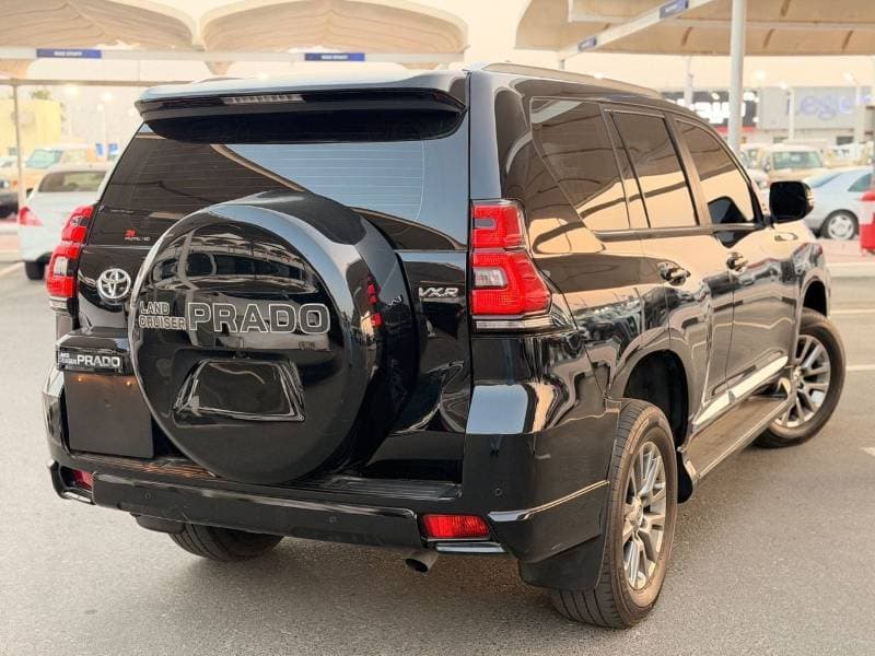 2020 Toyota Prado VXR thumbnail 4