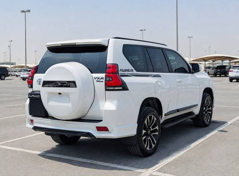 2020 Toyota Prado VXR thumbnail 3