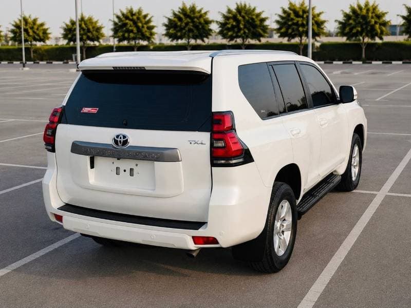 2020 Toyota Prado TX L thumbnail 5