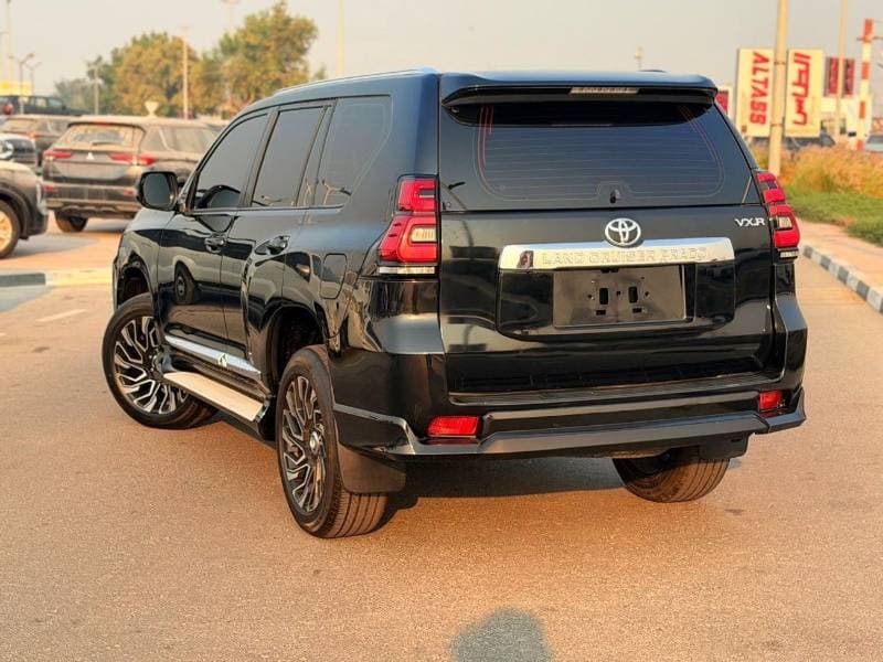 2019 Toyota Prado VXR thumbnail 5