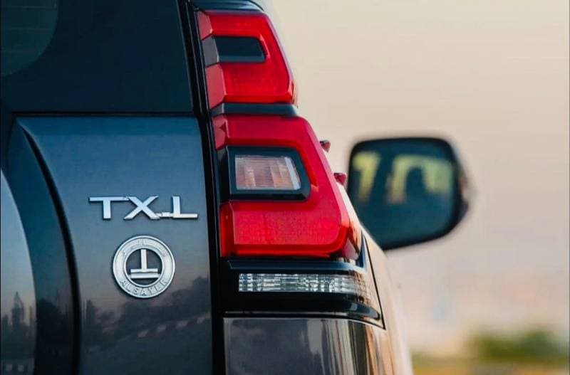 2023 Toyota Prado TX L thumbnail 7