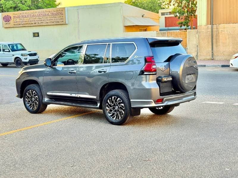 2014 Toyota Prado TX L thumbnail 4