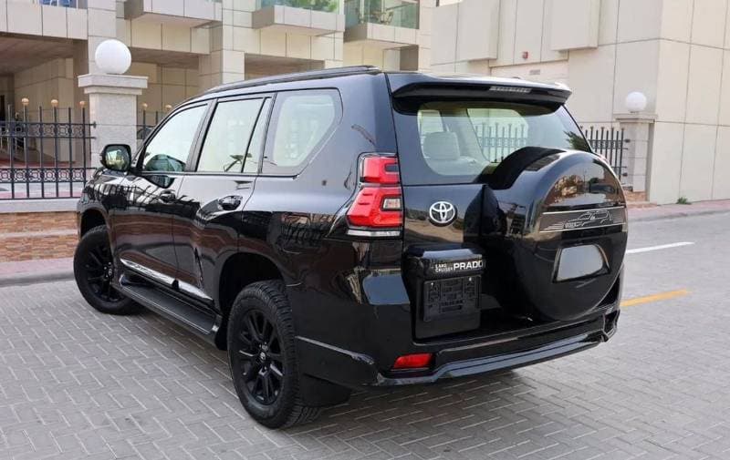 2021 Toyota Prado VXR thumbnail 6