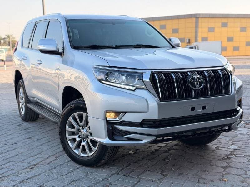 2020 Toyota Prado GXR thumbnail 2