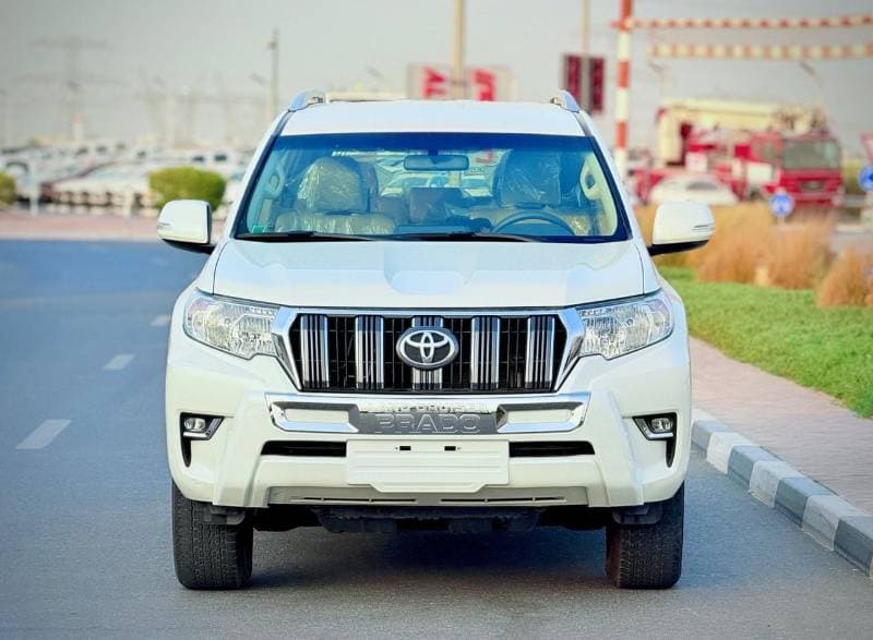2019 Toyota Prado GXR thumbnail 6