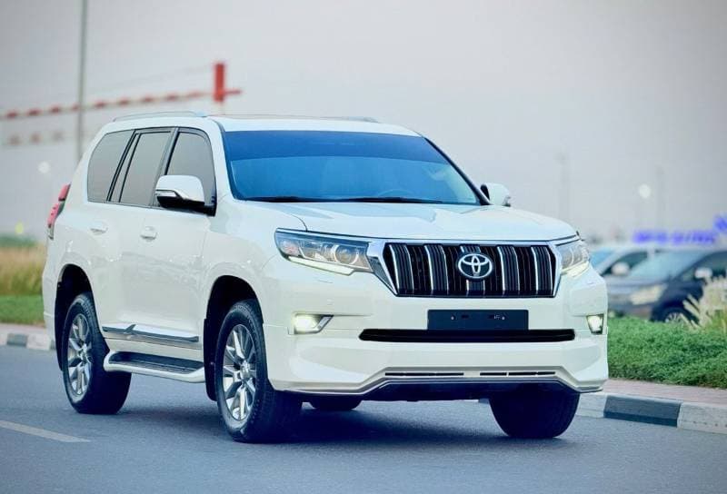 2019 Toyota Prado VXR thumbnail 2