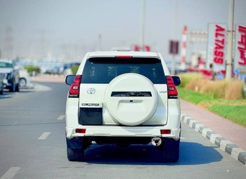 2020 Toyota Prado VXR thumbnail 6