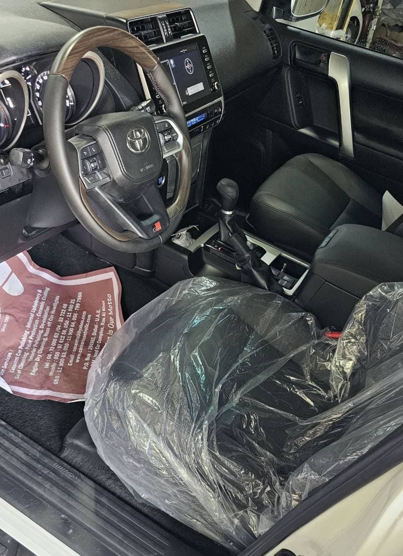 2021 Toyota Prado TX L thumbnail 4