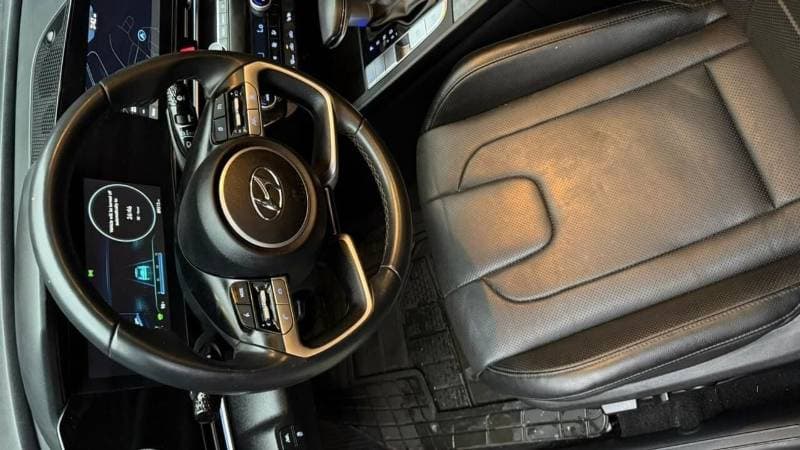 2023 Hyundai Elantra thumbnail 7