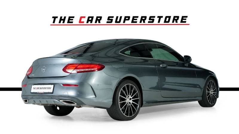 2016 Mercedes Benz C200 AMG thumbnail 7