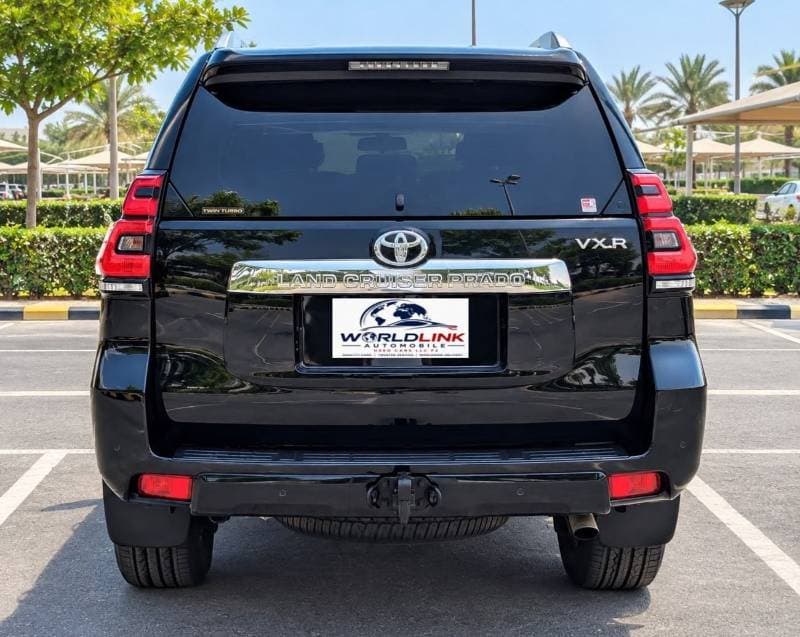 2022 Toyota Prado VXR thumbnail 7