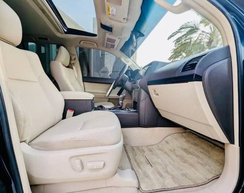 2022 Toyota Prado VXR thumbnail 8