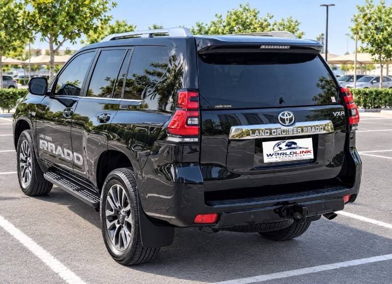2022 Toyota Prado VXR thumbnail 5