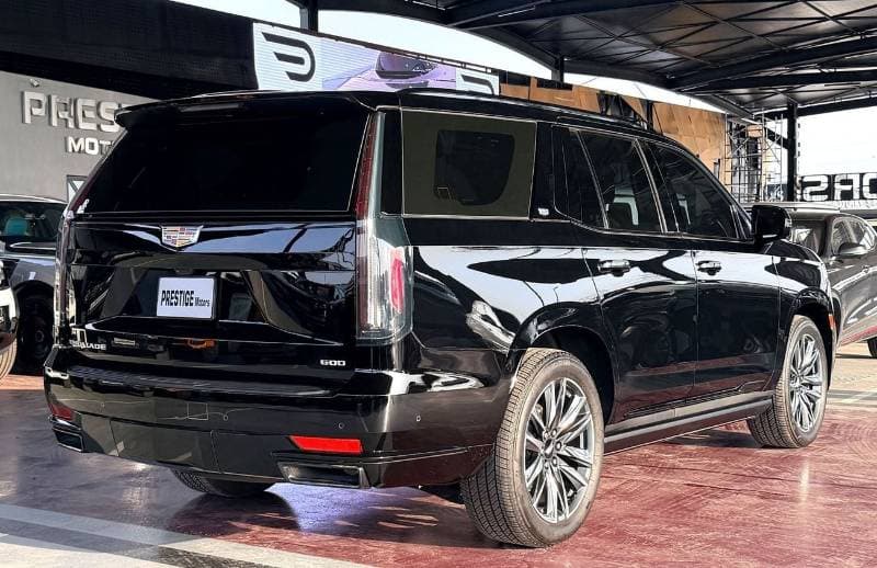 2024 Cadillac Escalade SPORT thumbnail 6
