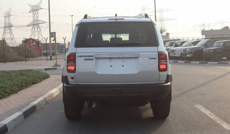 2027 Toyota Prado thumbnail 5