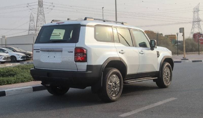2027 Toyota Prado thumbnail 4