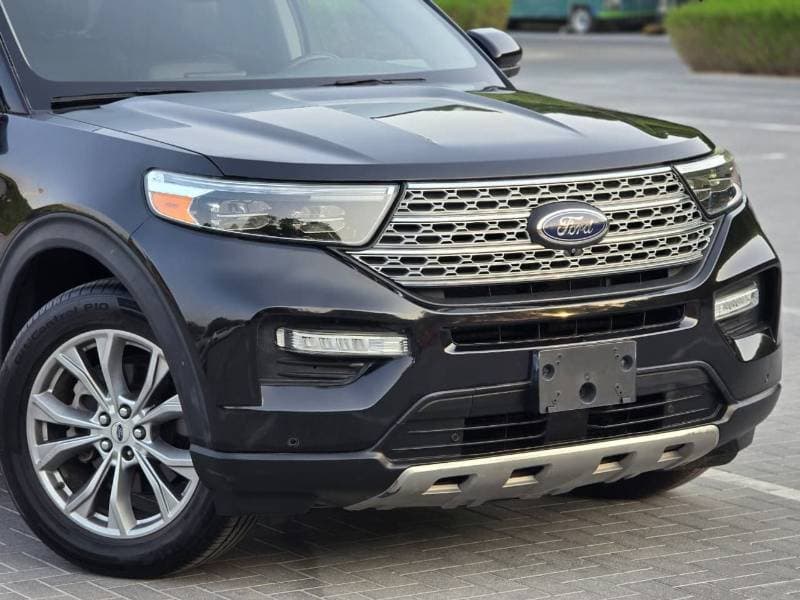 2021 Ford Explorer LIMITED thumbnail 4