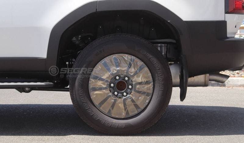 2026 Toyota Prado thumbnail 8