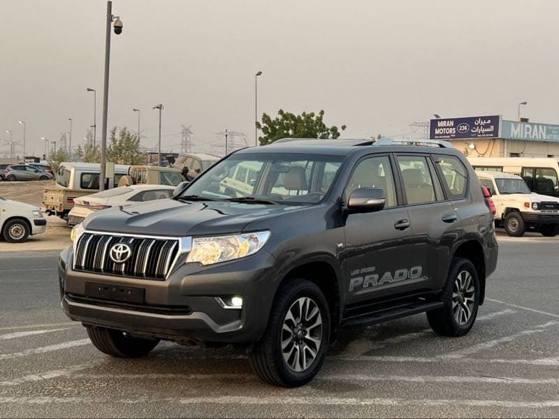 2022 Toyota Prado thumbnail 2