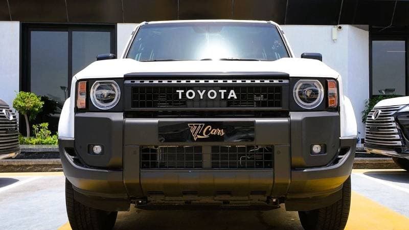 2026 Toyota Prado thumbnail 3